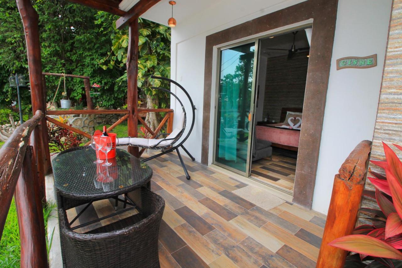 Hotel Pancho Villas Bacalar - Free Bikes And Paddles Zewnętrze zdjęcie