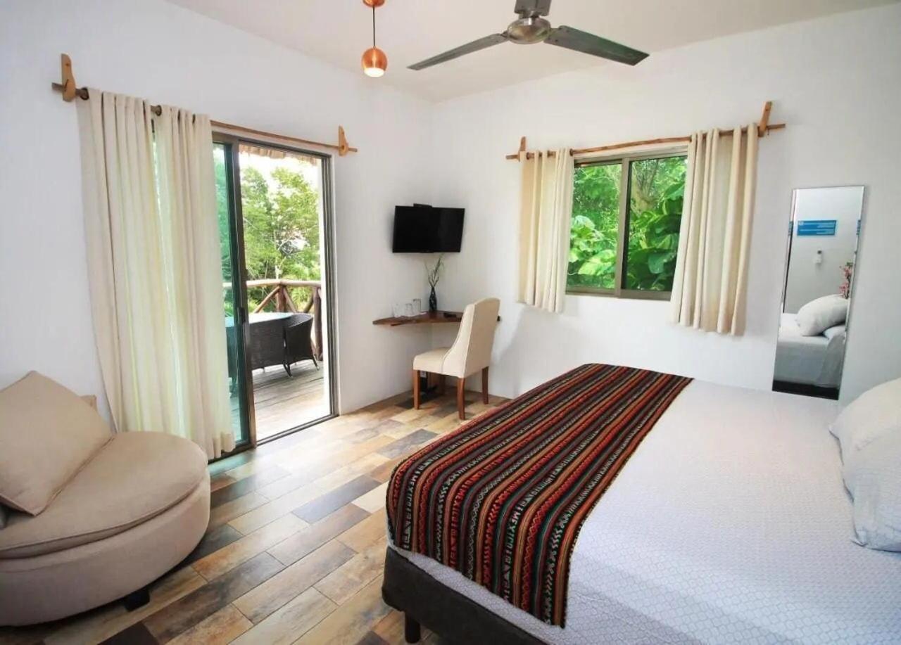 Hotel Pancho Villas Bacalar - Free Bikes And Paddles Zewnętrze zdjęcie